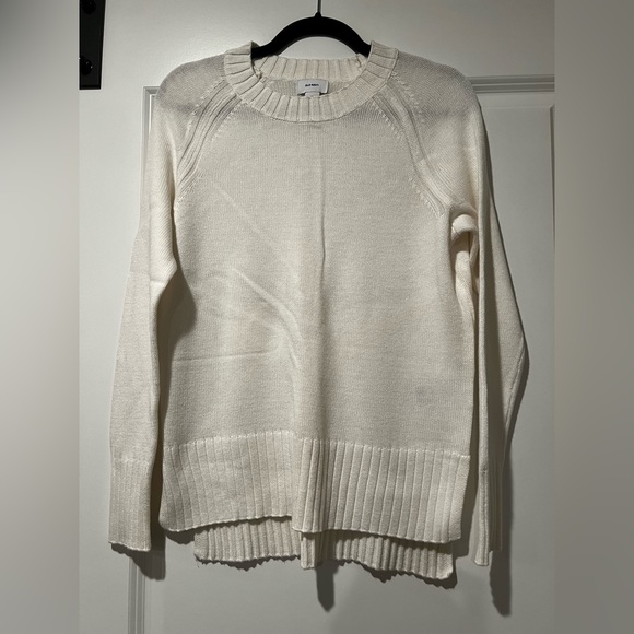Old Navy Sweaters - Old Navy Ivory Sweater